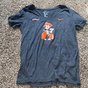 Oklahoma state Nike v-neck t-shirt with pistol Pete